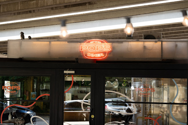 Pop's Diner - Gastronomi og hotelvirksomhed