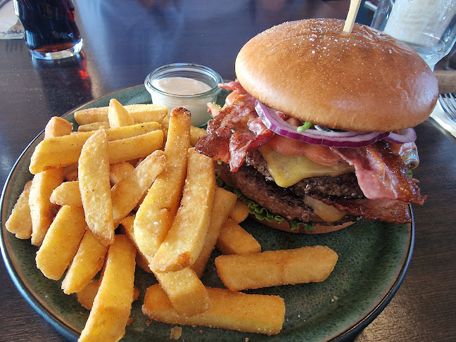 Café Slusen - Gastronomi og hotelvirksomhed