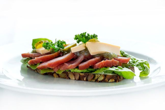 Smørogbrød.dk - Online smørrebrød fra kokken til dig/festen/firmaet. - Gastronomi og hotelvirksomhed