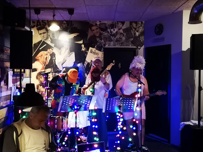 Comentarii opinii despre Farmors Bodega