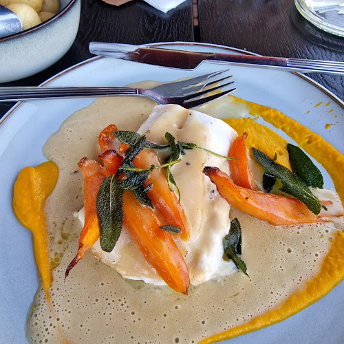 Comentarii opinii despre Avernakø Havnecafe