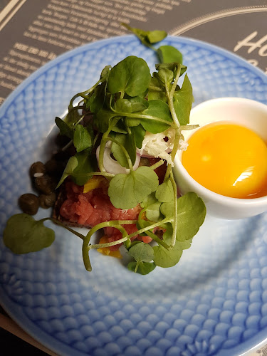 Café & Ølhalle "1892" - Gastronomi og hotelvirksomhed
