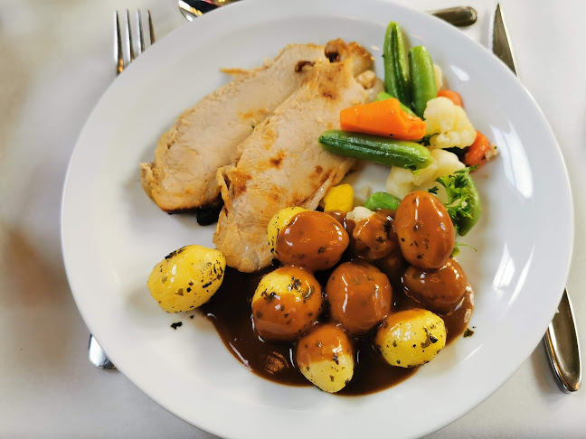 Opinii despre Lamborg Festlokaler în Grindsted - Gastronomi og hotelvirksomhed