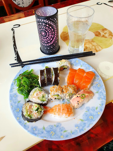 Comentarii opinii despre Hua Xin