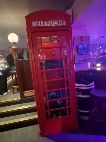 Comentarii opinii despre Fox and Hounds