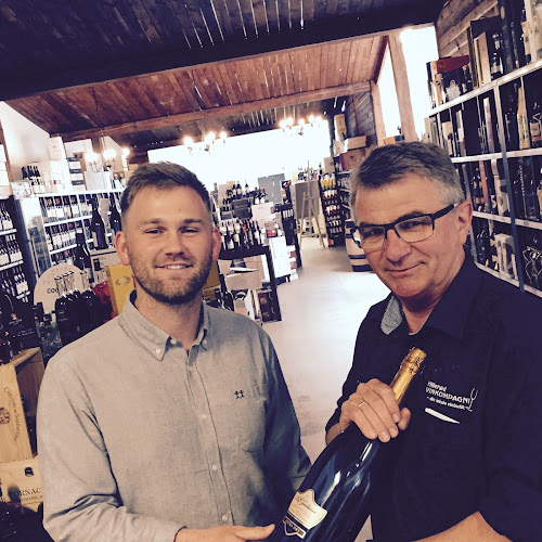 Opinii despre Hillerød Vinkompagni în Hillerød - Gastronomi og hotelvirksomhed