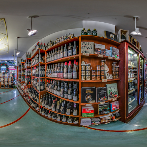 Comentarii opinii despre Juul's Vin & Spiritus