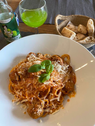 Restaurant Mols Bjerge - Gastronomi og hotelvirksomhed