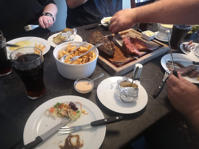 Opinii despre Restaurant Mona Lisa Næstved în Næstved - Gastronomi og hotelvirksomhed