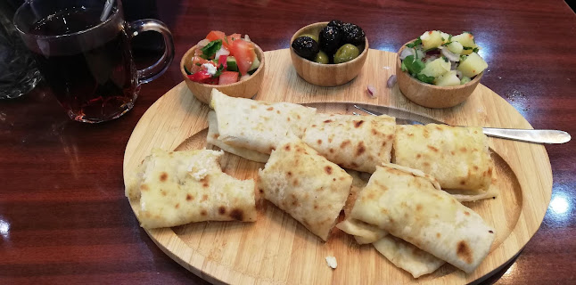 Opinii despre Favori Baklavaci în København - Gastronomi og hotelvirksomhed