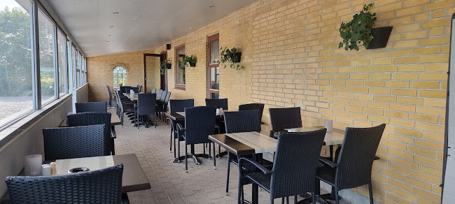 Café Bondestuen - Gastronomi og hotelvirksomhed