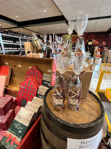 Comentarii opinii despre Din Vinbutik Hobro - Vin & Vin