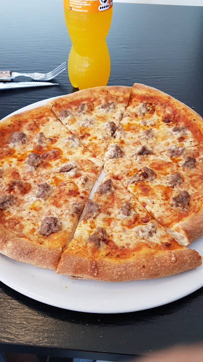Mamas Pizza Og Grillbar