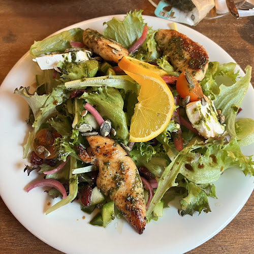 Café Picasso Aps - Gastronomi og hotelvirksomhed