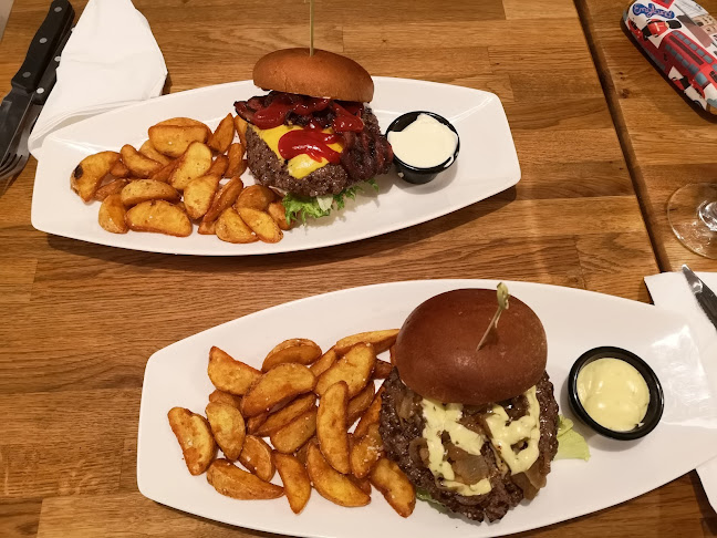 The Burger - Gastronomi og hotelvirksomhed