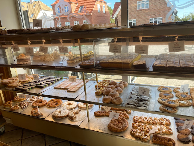 Bauns Bageri - Gastronomi og hotelvirksomhed