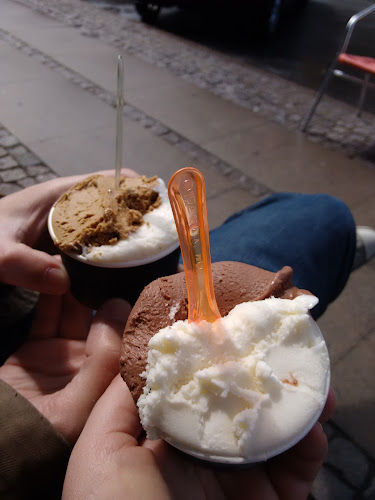 Siciliansk Is - Gastronomi og hotelvirksomhed