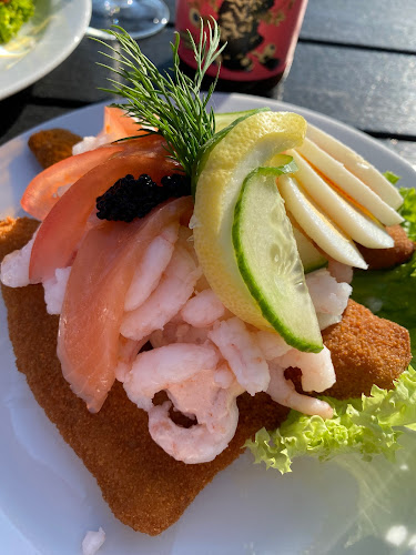 Opinii despre Natur- Og Kulturcafé På Gjøl Havn în Gjøl - Gastronomi og hotelvirksomhed