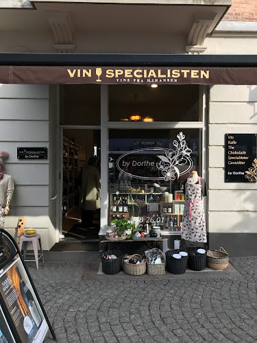 Slotsgade 2, 3400 Hillerød, Danmark