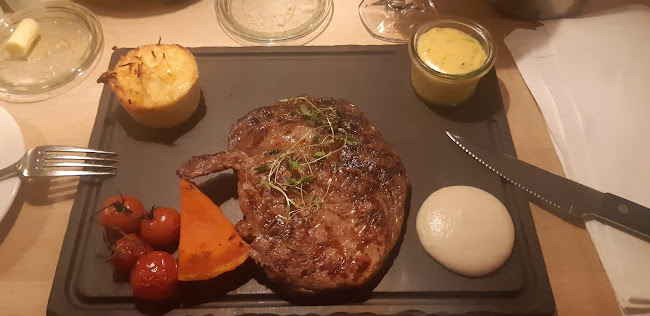 Comentarii opinii despre Restaurant Raadhuskælderen