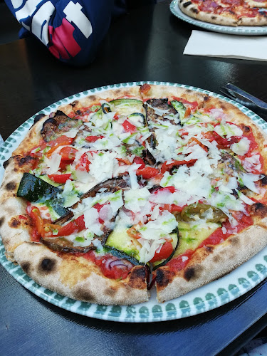 Comentarii opinii despre Paladspassagen Social Dining