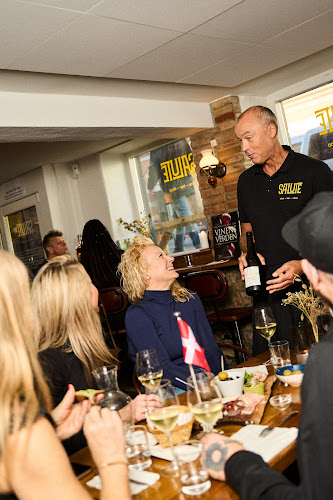 SALUTE | wine & food - Odense