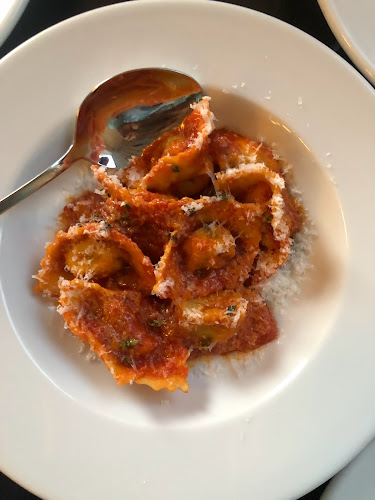 Casamadre - Gastronomi og hotelvirksomhed