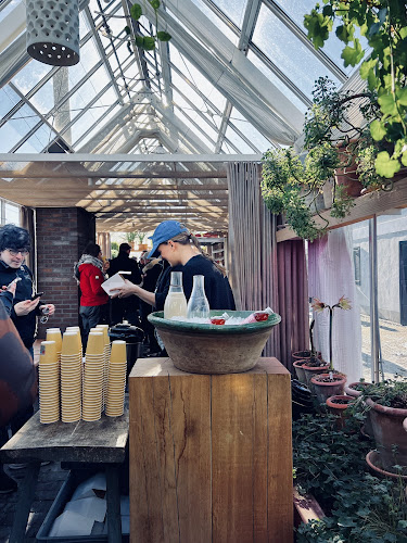 Noma - Gastronomi og hotelvirksomhed