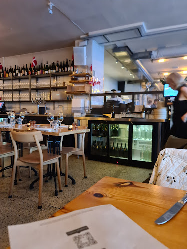 Gorilla - Gastronomi og hotelvirksomhed