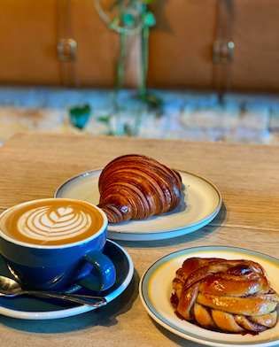 Ø12 Coffee and Eatery - Indre By