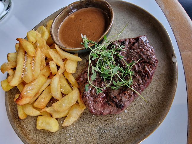 Opinii despre Bella Italia în Hvide Sande - Gastronomi og hotelvirksomhed