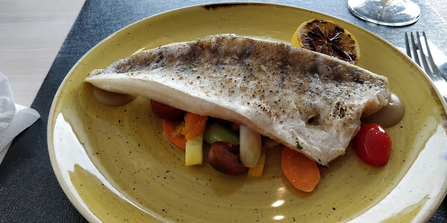 Opinii despre Restaurant Stauning Havn în Skjern - Gastronomi og hotelvirksomhed