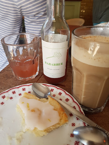 Opinii despre Albi´s Hornbæk în Hornbæk - Gastronomi og hotelvirksomhed