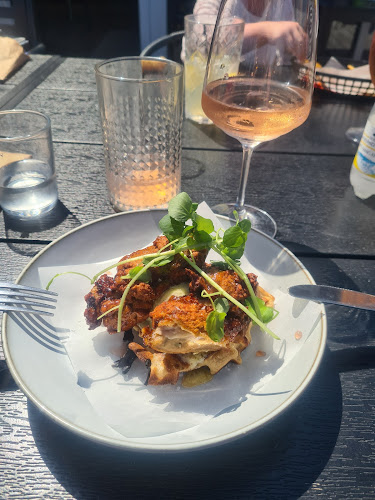 Avernakø Havnecafe - Gastronomi og hotelvirksomhed