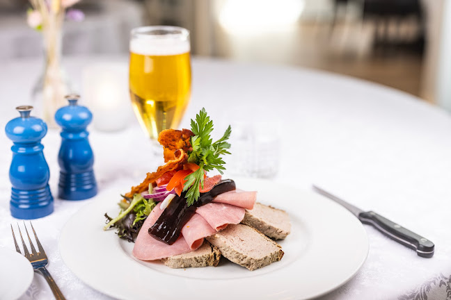 Opinii despre Restaurant Udsigten în Strøby - Gastronomi og hotelvirksomhed