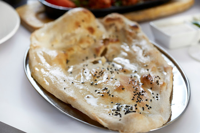 Al-Diwan - Gastronomi og hotelvirksomhed