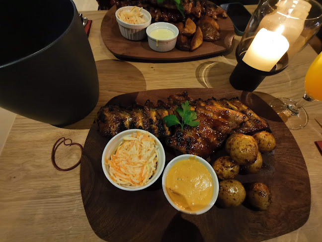 Comentarii opinii despre Ribhouse