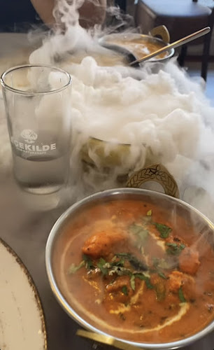 Royal Indian - Gastronomi og hotelvirksomhed