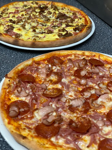 Bella Italia Pizzaria og Kebab - Aars