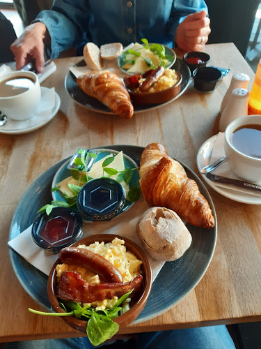 Cafe Mauritz - Gastronomi og hotelvirksomhed