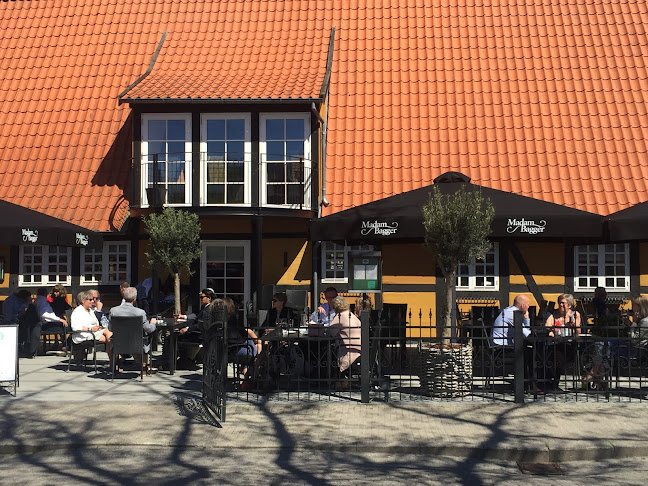 Opinii despre Madam Bagger în Korsør - Gastronomi og hotelvirksomhed