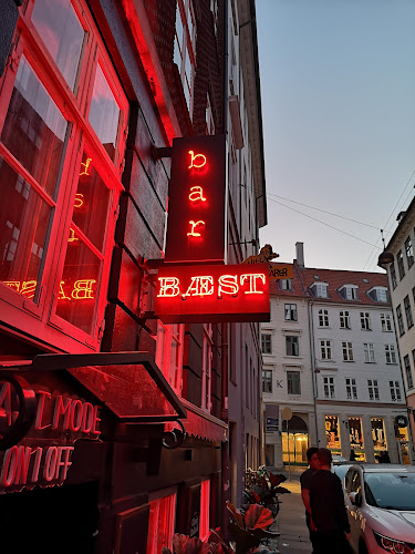 Comentarii opinii despre Bæst Cocktailbar