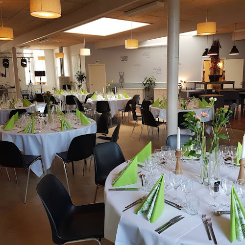 Solbjerg Selskabslokale V/Dinesens - Solbjerg