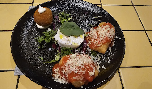 Little Brother - Gastronomi og hotelvirksomhed