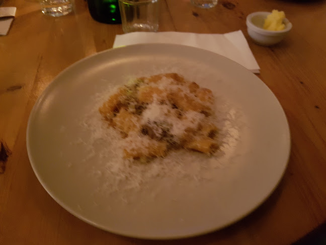 Comentarii opinii despre Gorilla