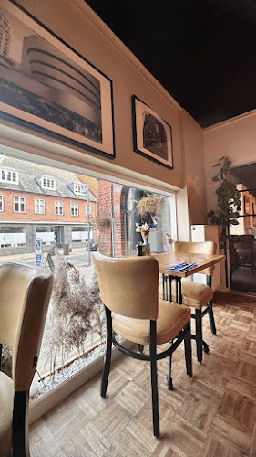 Comentarii opinii despre Cafe Nicos