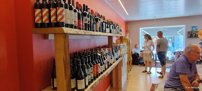 La Etiqueta - Gastronomi og hotelvirksomhed