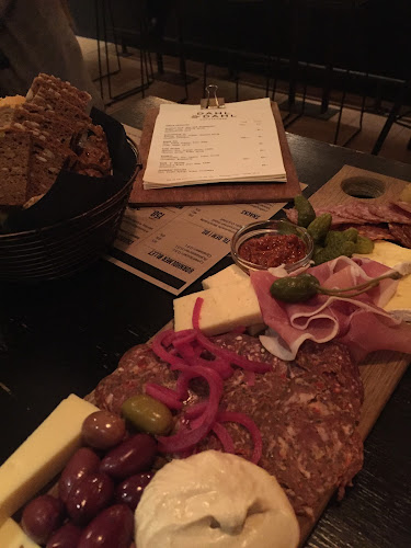 Dronningens Tværgade 6, 1302 Indre By