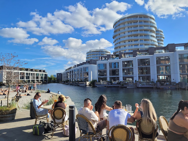 Viggo Kampmanns Plads 5, 2300 København