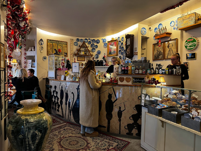 Comentarii opinii despre Mormors